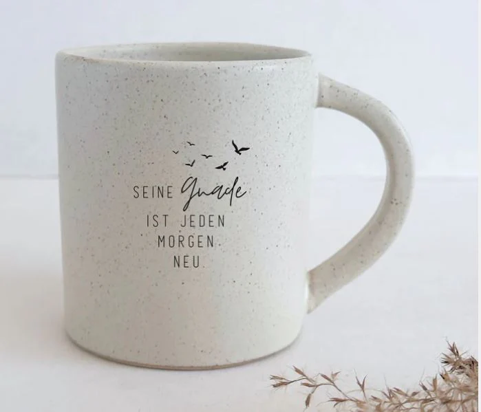Tasse - Seine Gnade ist jeden Morgen neu - Steingut, beige gesprenkelt, 400ml