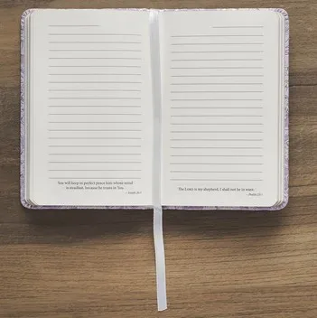 Notizbuch - Trust the in the Lord / Vertraue dem Herrn - Kunstleder mit elastischem Verschluss
